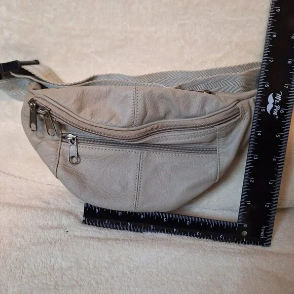 Genuine Leather Fanny Pack - Picture 3 of 7